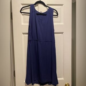 Navy dress
